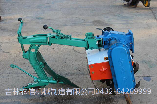 1GZ-60V1型(xing)耕整地(di)機