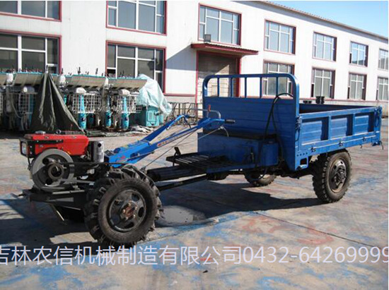 NX101、NX121、NX151、NX181系列(lie)四驅手(shǒu)扶拖拉(lā)機