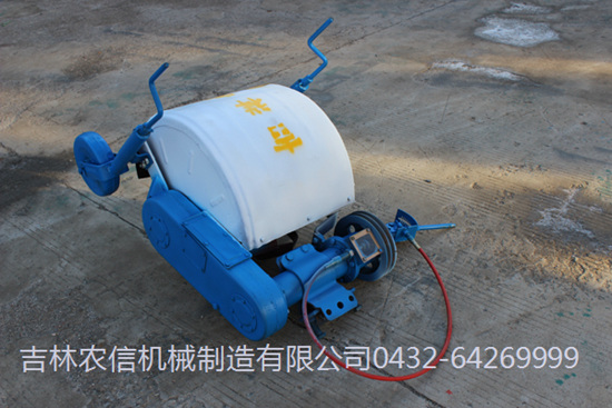 IGM-60A型直(zhi)拉滅茬(cha)還田機(ji)